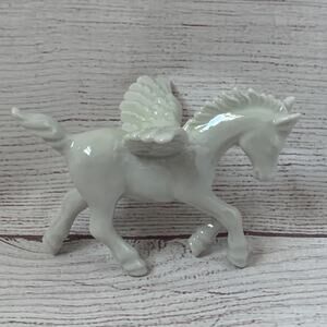 Vintage White Ceramic Pegasus Figurine Statue Small Horse with Wings 3 1/8"H